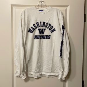 Champion Washington Huskies white long sleeve shirt. Size XL